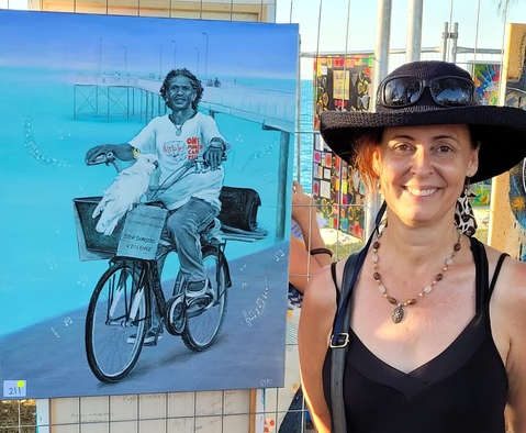 Catherine with her painting Catherine with her painting